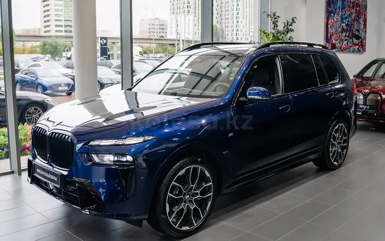 BMW X7 XDrive 40i 2024 года за 74 893 429 тг. в Астана