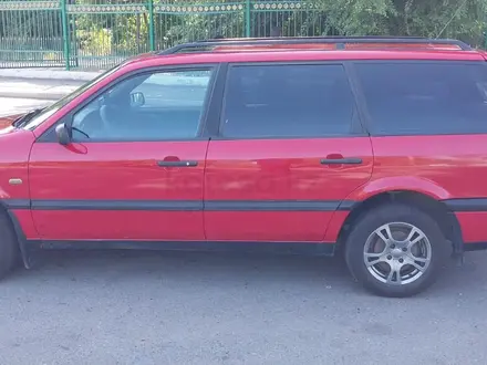 Volkswagen Passat 1995 года за 3 000 000 тг. в Тараз – фото 12