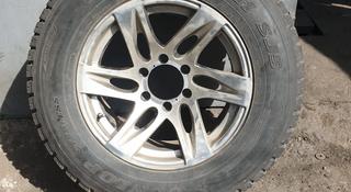 Шины Dunlop 265/65R17 зимние за 220 000 тг. в Алматы