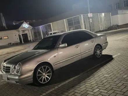 Mercedes-Benz E 430 1998 года за 4 300 000 тг. в Алматы – фото 7