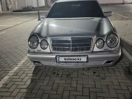 Mercedes-Benz E 430 1998 года за 4 300 000 тг. в Алматы