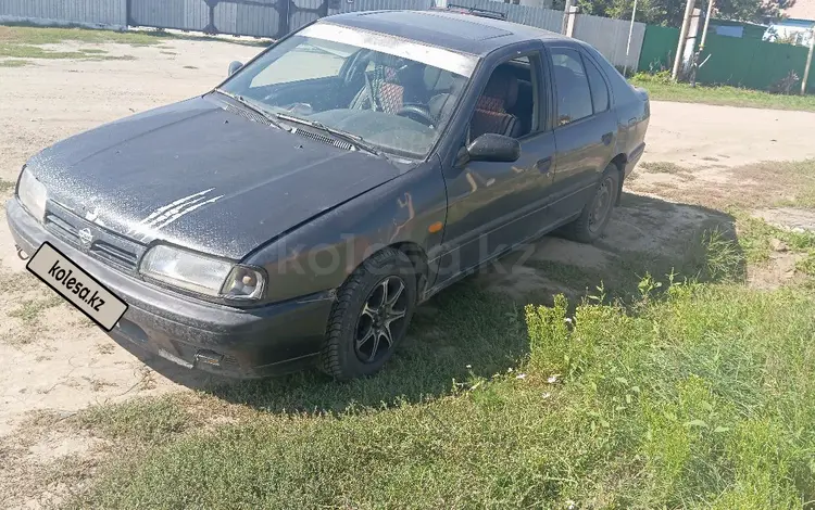 Nissan Primera 1992 годаfor600 000 тг. в Денисовка