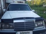 Mercedes-Benz E 230 1989 года за 700 000 тг. в Усть-Каменогорск