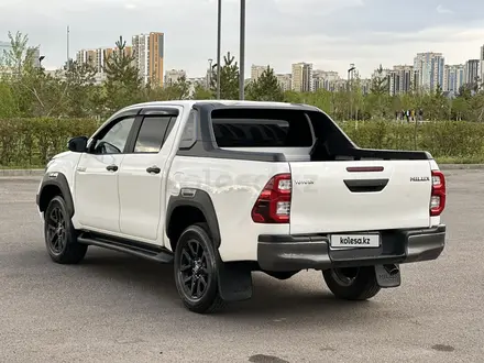 Toyota Hilux 2019 года за 17 500 000 тг. в Астана – фото 4