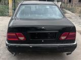 Mercedes-Benz E 240 1999 годаfor2 000 000 тг. в Шымкент – фото 2