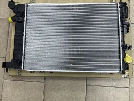 Радиатор Chevrolet Cobalt за 23 000 тг. в Караганда