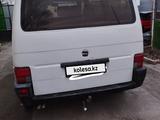 Volkswagen Caravelle 1995 года за 2 200 000 тг. в Лисаковск – фото 2