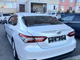 Toyota Camry 2020 года за 15 100 000 тг. в Усть-Каменогорск – фото 4