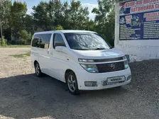 Nissan Elgrand, 2003