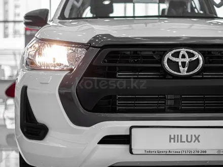 Toyota Hilux Comfort 2023 года за 20 860 000 тг. в Астана – фото 5