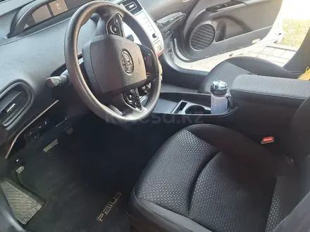 Toyota Prius 2022 года за 12 350 000 тг. в Алматы – фото 13