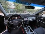 Toyota Camry 2015 года за 5 700 000 тг. в Актау – фото 5