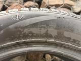 Комплект зимних шин 255/55 R20 — 4 шт. за 150 000 тг. в Алматы – фото 2
