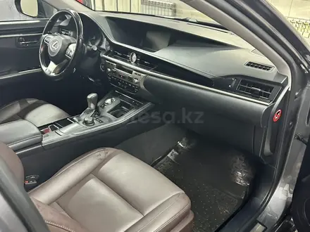 Lexus ES 200 2017 года за 16 000 000 тг. в Алматы – фото 8