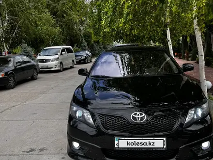 Toyota Camry 2011 года за 7 500 000 тг. в Алматы – фото 6