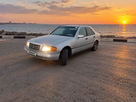 Mercedes-Benz C 200 1994 года за 1 550 000 тг. в Актау