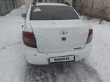 ВАЗ (Lada) Granta 2190 2013 годаfor1 600 000 тг. в Уральск – фото 2