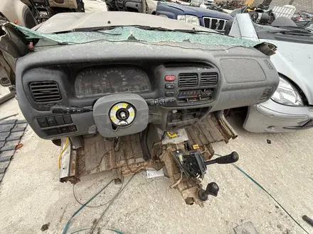 Магазин автозапчастей на suzuki grand vitara, сузуки гранд витара в Алматы – фото 2