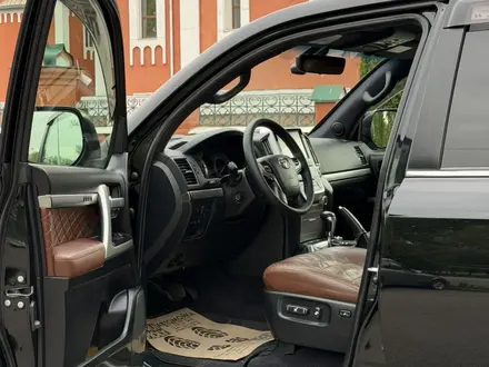 Toyota Land Cruiser 2018 года за 36 500 000 тг. в Алматы – фото 17