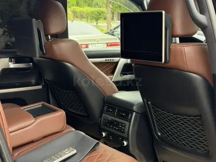Toyota Land Cruiser 2018 года за 36 500 000 тг. в Алматы – фото 26