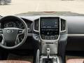 Toyota Land Cruiser 2018 годаүшін36 500 000 тг. в Алматы – фото 31