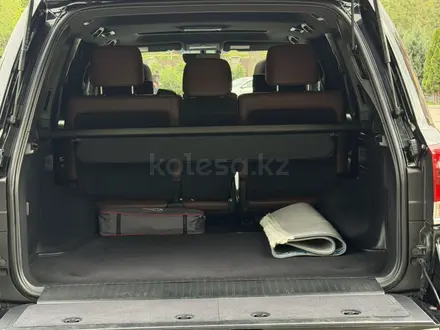 Toyota Land Cruiser 2018 года за 36 500 000 тг. в Алматы – фото 35