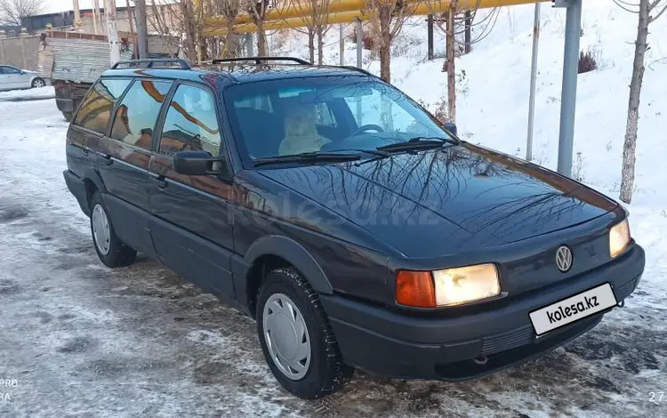 Volkswagen Passat 1990 годаүшін1 750 000 тг. в Алматы