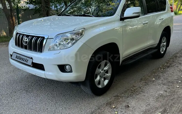 Toyota Land Cruiser Prado 2013 года за 16 200 000 тг. в Уральск