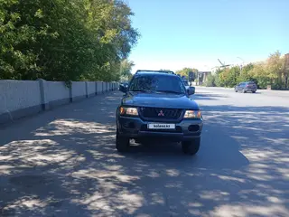 Mitsubishi Montero Sport