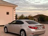 Lexus ES 300h 2013 годаүшін8 400 000 тг. в Актау – фото 3