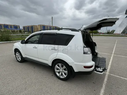 Mitsubishi Outlander 2012 года за 7 500 000 тг. в Актобе – фото 6