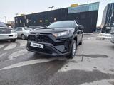 Toyota RAV4 2021 годаүшін14 300 000 тг. в Шымкент – фото 2