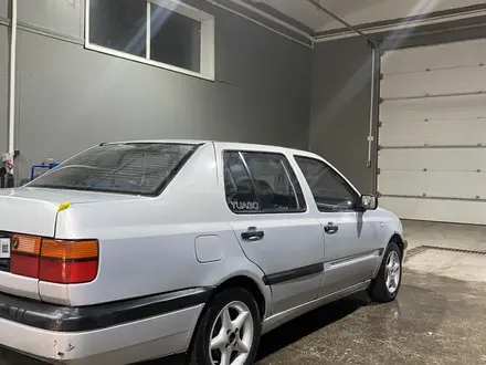 Volkswagen Vento 1993 года за 1 100 000 тг. в Караганда – фото 9