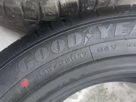 215/55/17 Goodyear за 25 000 тг. в Астана – фото 4