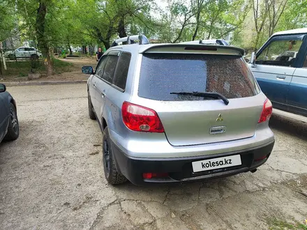 Mitsubishi Outlander 2003 года за 3 900 000 тг. в Усть-Каменогорск – фото 4