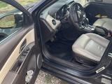 Chevrolet Cruze 2011 годаfor2 600 000 тг. в Петропавловск – фото 4