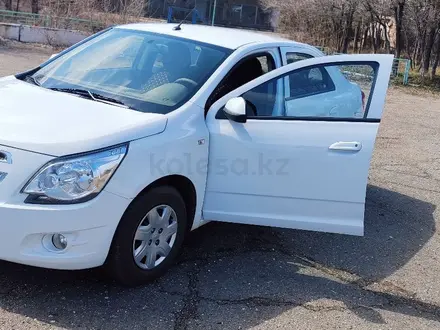 Chevrolet Cobalt 2024 года за 5 550 000 тг. в Караганда – фото 2