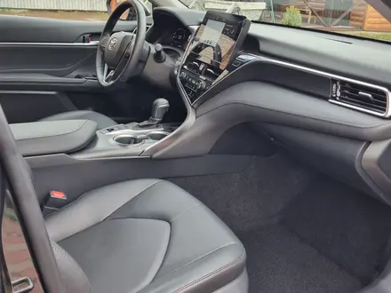 Toyota Camry 2023 года за 14 500 000 тг. в Кокшетау – фото 12