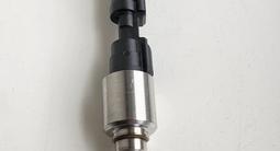 Форсунка топливная фирмы Bosch на Range Rover 3.0 5.0 за 54 990 тг. в Алматы – фото 3