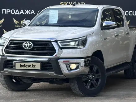 Toyota Hilux 2021 года за 20 350 000 тг. в Актау