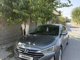 Hyundai Elantra, 2018