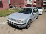 Volkswagen Golf 1998 годаfor1 620 000 тг. в Астана