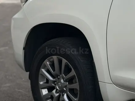 Toyota Land Cruiser Prado 2018 года за 21 900 000 тг. в Алматы – фото 16