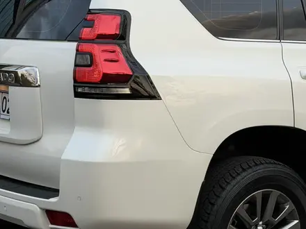 Toyota Land Cruiser Prado 2018 года за 21 900 000 тг. в Алматы – фото 7