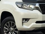 Toyota Land Cruiser Prado 2018 года за 21 900 000 тг. в Алматы – фото 2