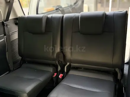 Toyota Land Cruiser Prado 2018 года за 21 900 000 тг. в Алматы – фото 30