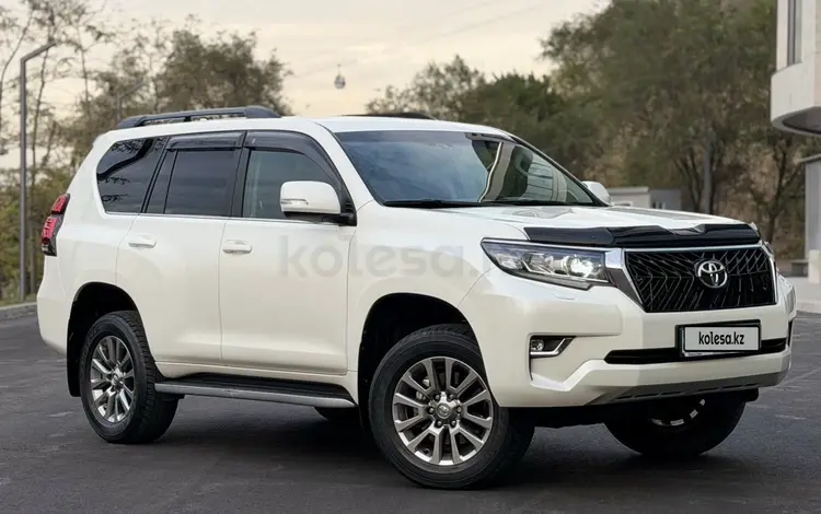Toyota Land Cruiser Prado 2018 года за 21 900 000 тг. в Алматы