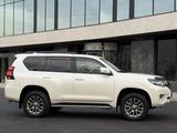 Toyota Land Cruiser Prado 2018 года за 21 900 000 тг. в Алматы – фото 5