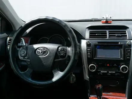 Toyota Camry 2012 года за 9 000 000 тг. в Караганда – фото 14