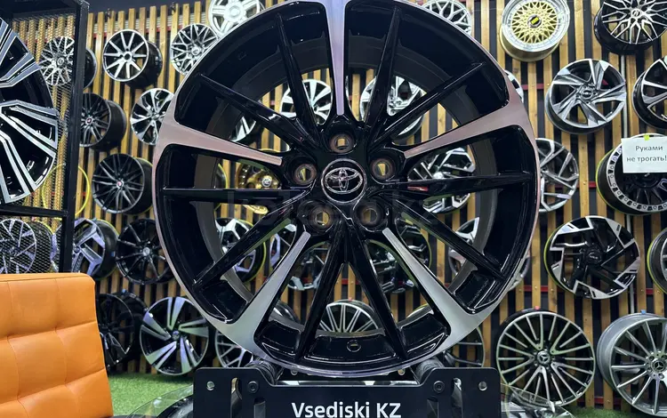 Диски TOYOTA CAMRY R-18*5*114.3 в наличии Astanaүшін220 000 тг. в Астана